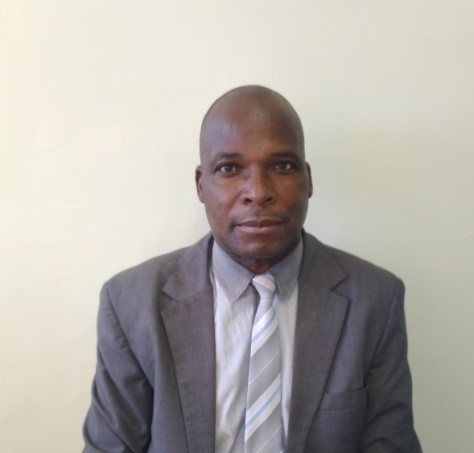Dr Matienga